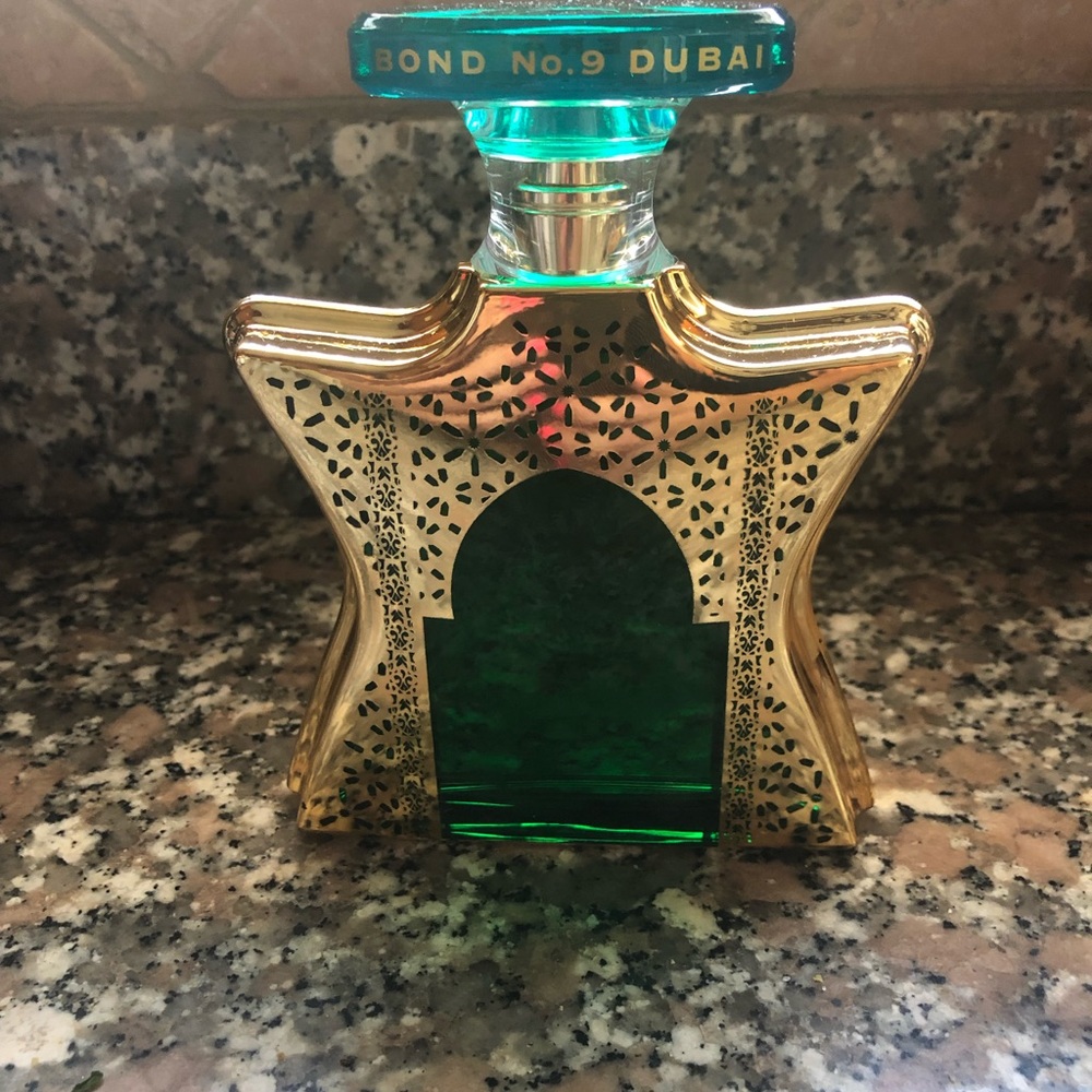 Bond 9 Emerald Dubai